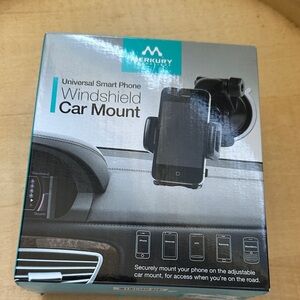Merkury Black Windshield Car Mount